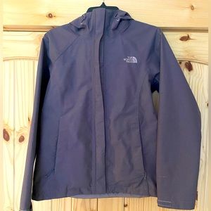 The North Face women’s rain jacket S
